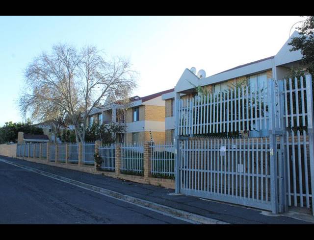 1 BEDROOM APARTMENT FOR SALE IN CHURCHILL ESTATE